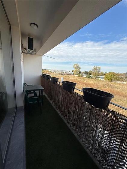 Apartament cu 2 camere semidecomandat în Tunari