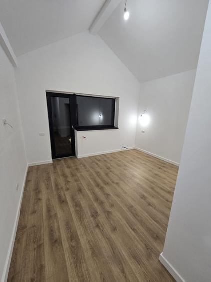 Apartament cu 2 camere decomandat în Zamora