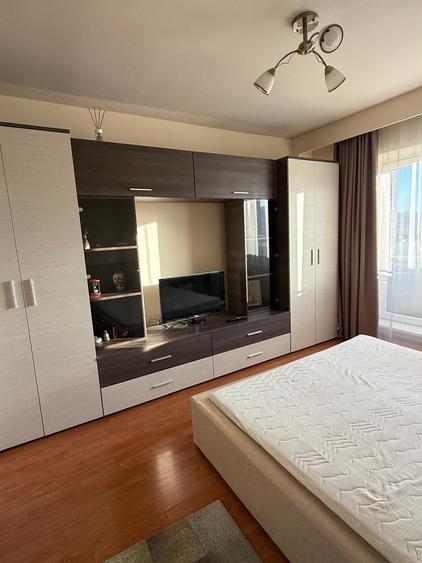 Apartament cu 3 camere decomandat în Mărăști