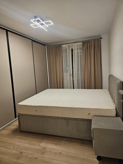 Apartament cu 2 camere decomandat, mobilat în Ghencea