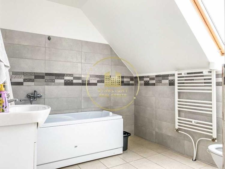 Apartament cu 2 camere semidecomandat, mobilat în Florești