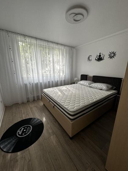Vand ap. 2 camere, parter, impecabil, la cheie - 7