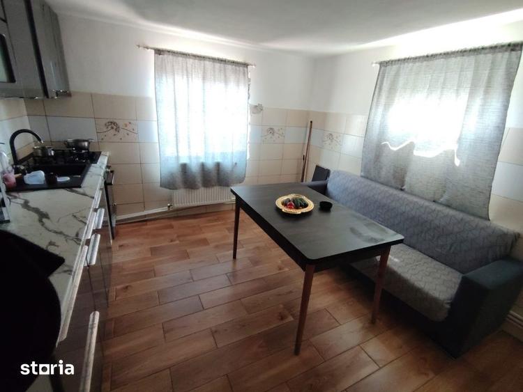 Casă cu 3 camere cu Teren 171 Mp în Cernele