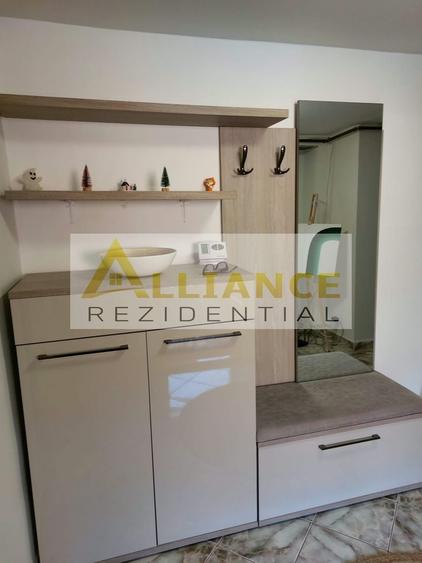 Apartament cu 2 camere decomandat, mobilat în Cișmigiu