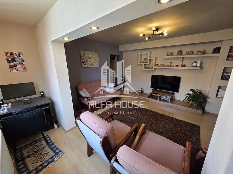 Apartament cu 3 camere semidecomandat în Govândari