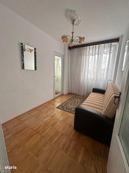 Apartament cu 4 camere în Central
