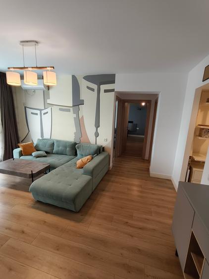 Apartament cu 3 camere decomandat, mobilat în Pipera