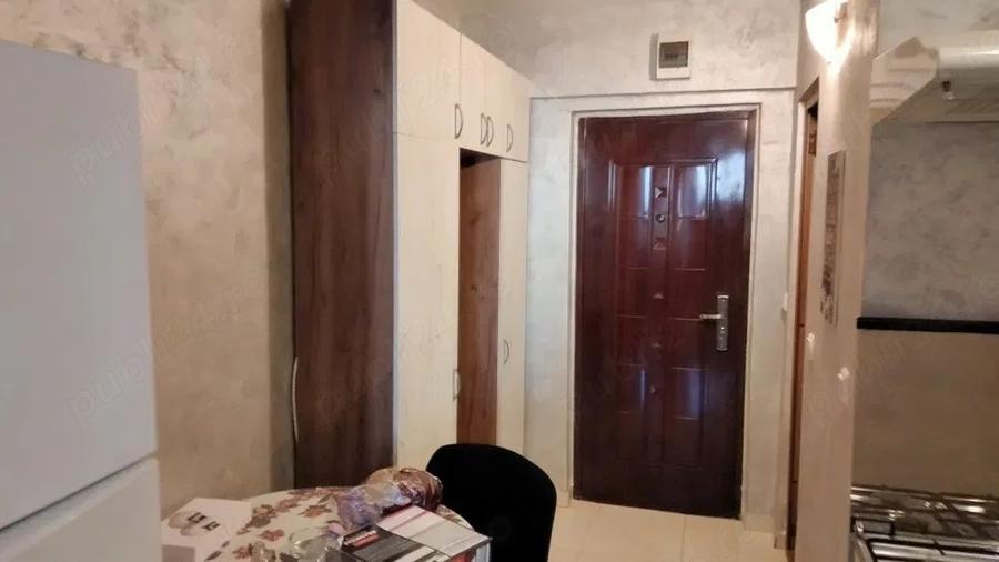 Garsonieră decomandată, mobilată în Țiglina 1
