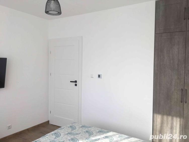Casă cu 5 camere cu Teren 510 Mp în Malu Mare