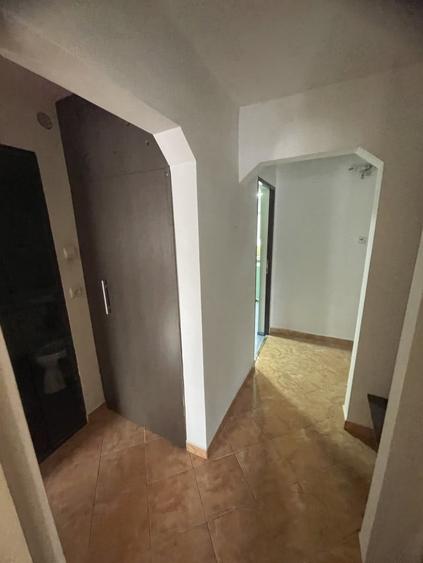 Spațiu comercial, de 64 mp, în Central