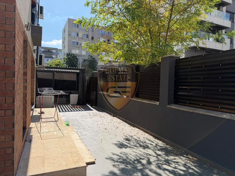 Apartament cu 5 camere decomandat, mobilat în Tomis Plus