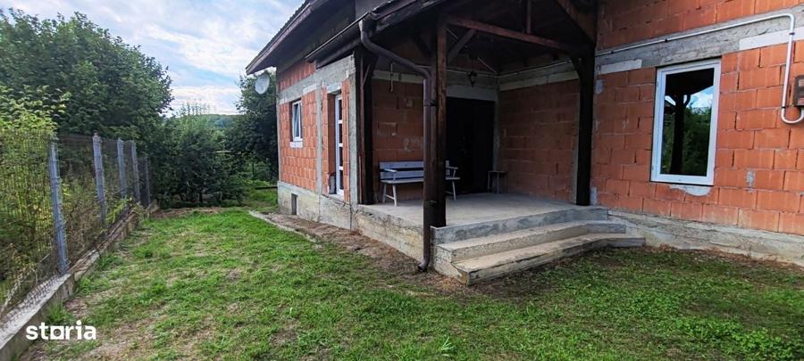 Casă cu 4 camere în Manga