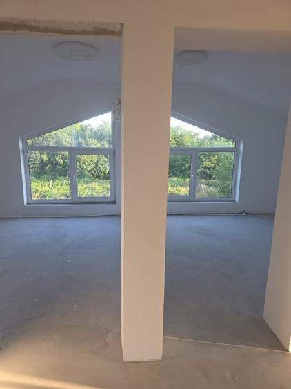 Casă cu 4 camere în Mihail Kogălniceanu