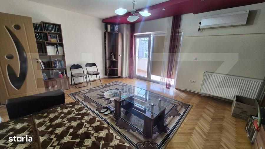 Apartament cu 3 camere de vanzare, 76.47 mp, zona Carpati 2 - 15