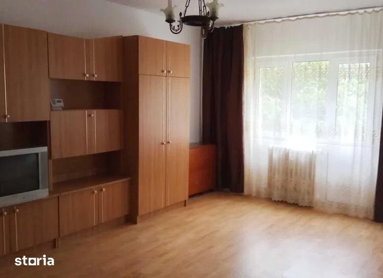 Garsonieră în Podul de Fier