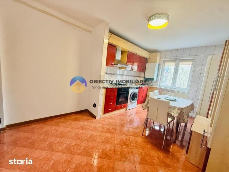 Apartament cu 2 camere semidecomandat în Mărăței