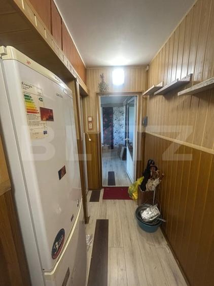Apartament cu 2 camere semidecomandat, mobilat în Micro 6
