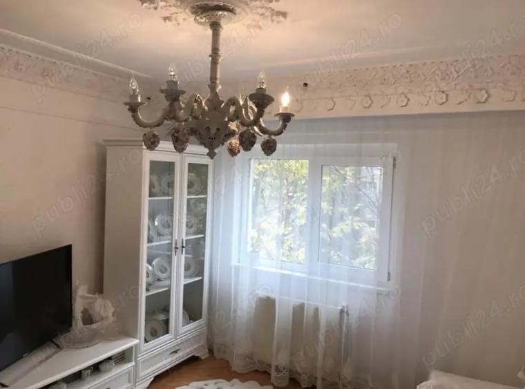 Apartament cu 3 camere decomandat în Luncă