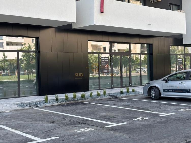 Spațiu comercial, de 220 mp, în Berceni