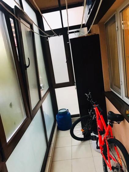 Apartament cu 2 camere semidecomandat în Roșu
