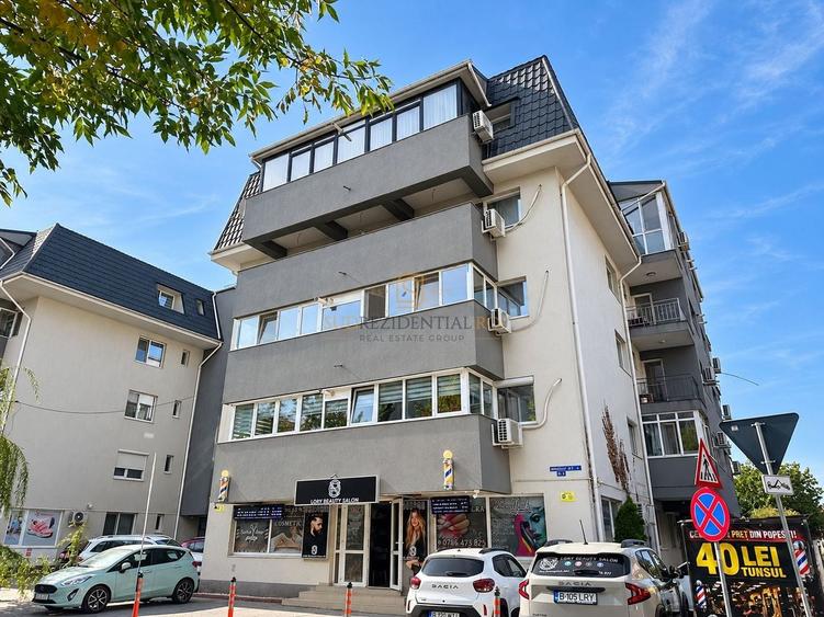 Apartament cu 2 camere semidecomandat, mobilat în Sud