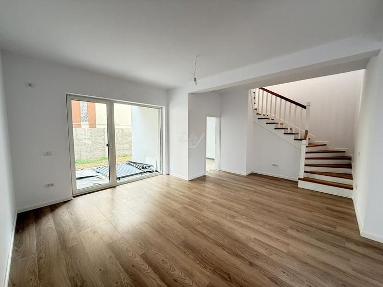 Duplex cu 4 camere cu Canalizare în Braytim