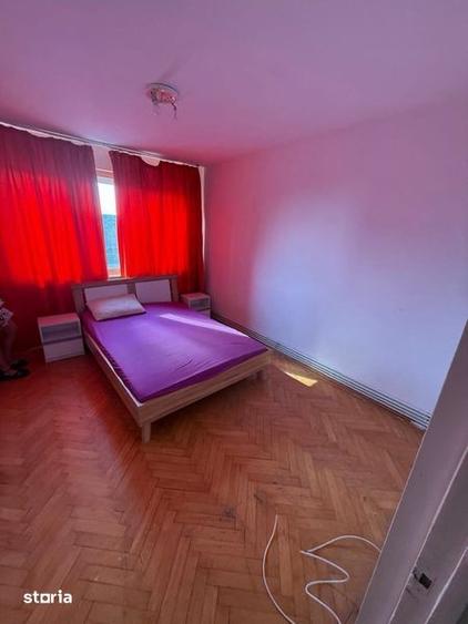 Apartament cu 2 camere nedecomandat în Micro 14