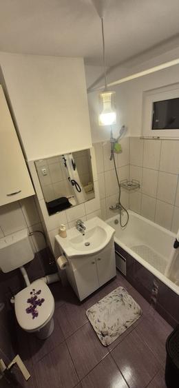 Apartament cu 2 camere semidecomandat în Alexandru Obregia