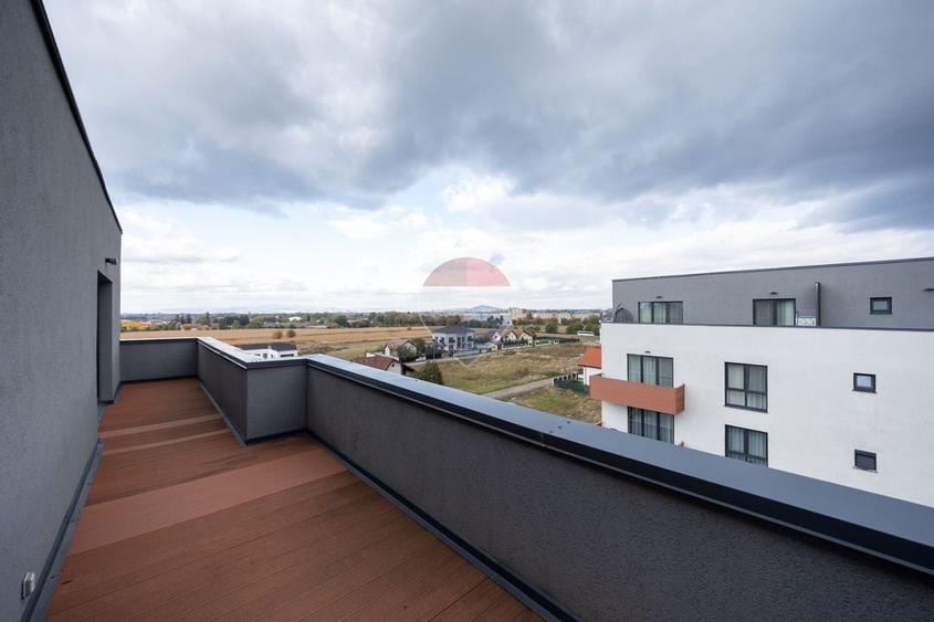 Apartament cu 2 camere semidecomandat, mobilat în Bartolomeu