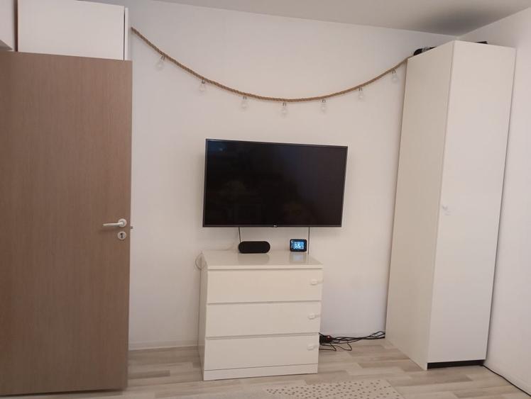 Apartament cu 3 camere decomandat în Alexandru Obregia