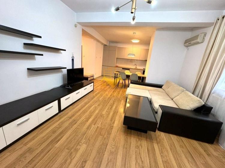Apartament cu 2 camere semidecomandat, mobilat în Andrei Mureșanu