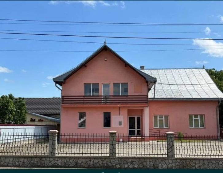 Casă individuală cu 4 camere cu Teren 639 Mp în Bălcăuți