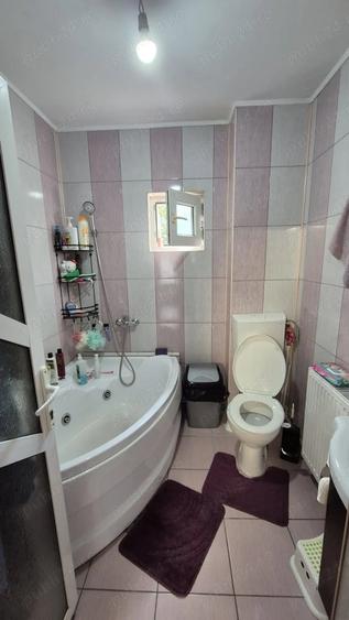 Casă cu 3 camere cu Teren 500 Mp în Valu lui Traian