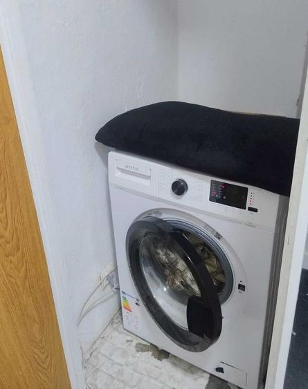 Apartament cu 2 camere semidecomandat în Gorjului