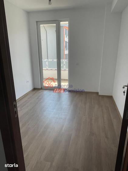 Apartament cu 4 camere decomandat în Păcurari