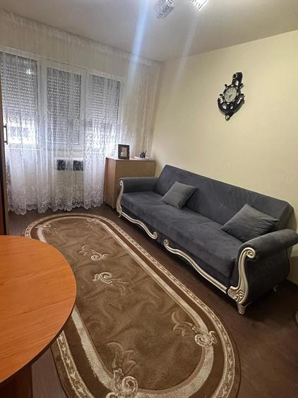 Apartament cu 2 camere nedecomandat în Viziru 2