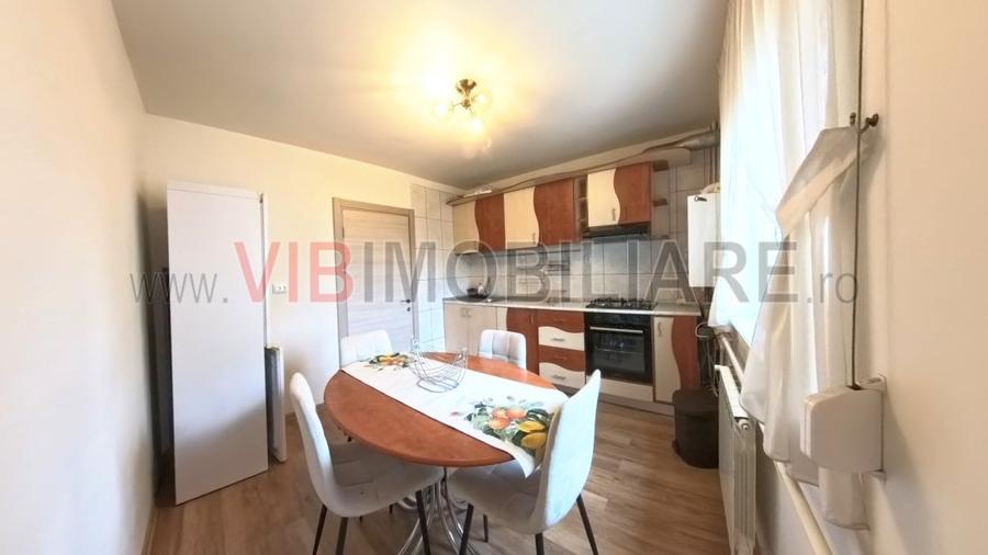 Apartament cu 3 camere decomandat în Vitan Mall