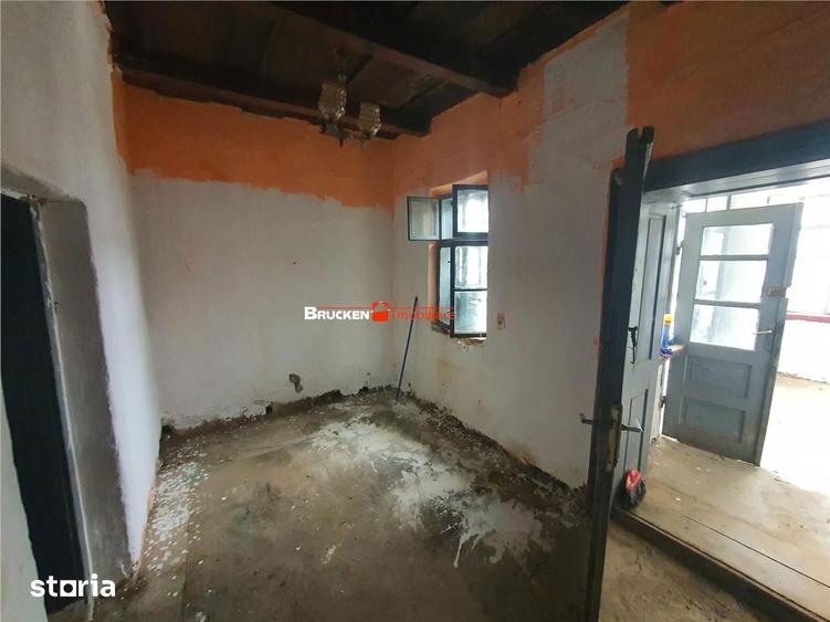 Casa de vanzare in Poclusa de Barcau - 11