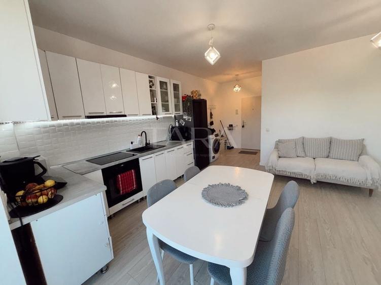 Apartament cu 3 camere, mobilat în Chinteni