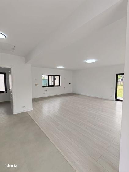 Casă cu 3 camere în Tăuții-Măgherăuș