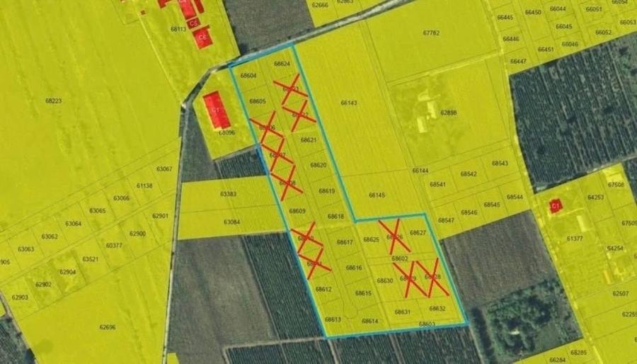 Teren Construcții extravilan de 750 mp, în Aroneanu