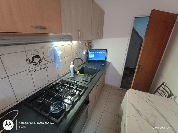 Apartament cu 2 camere decomandat în Vasile Aaron
