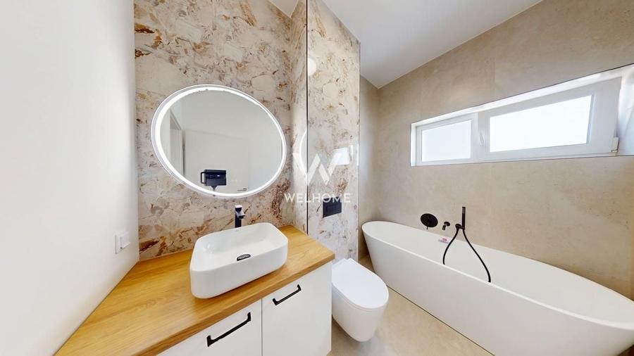 Penthouse cu 3 camere decomandat, mobilat în Exterior Vest