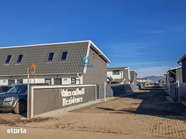 Casă cu 4 camere cu Teren 500 Mp în Tărlungeni
