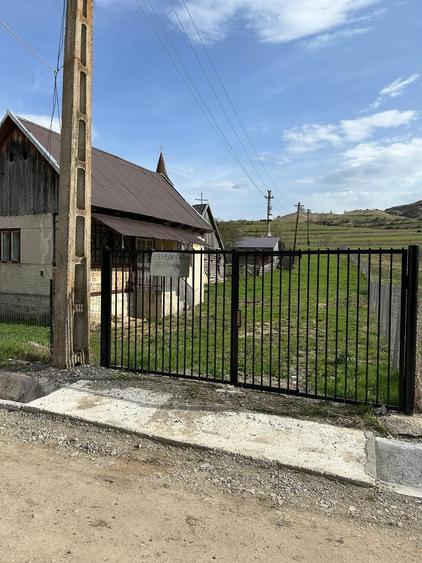 Casă cu 3 camere în Bociu