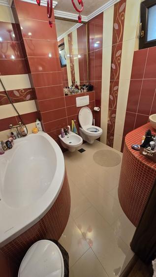 Apartament cu 2 camere semidecomandat în Dărmănești