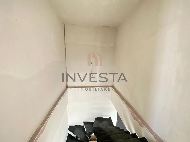 Apartament cu 3 camere semidecomandat în Bună Ziua