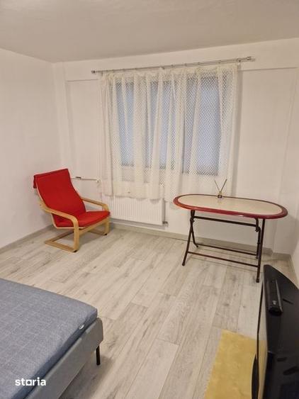 Garsonieră în Tei