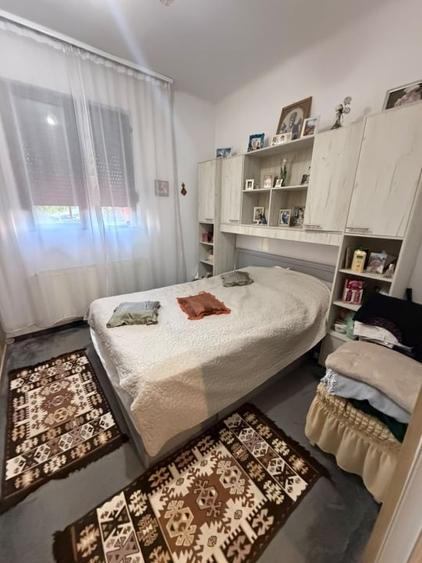 Apartament cu 2 camere nedecomandat, mobilat în Boldești-Scăeni