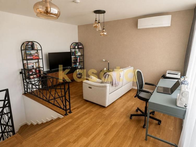 Duplex cu 6 camere cu Canalizare în Nord